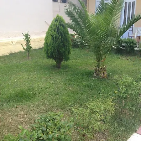 Kondylenia * Loutra Volvis