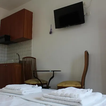 Lägenhet Kondylenia *