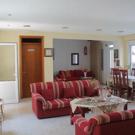 Kondylenia * Loutra Volvis