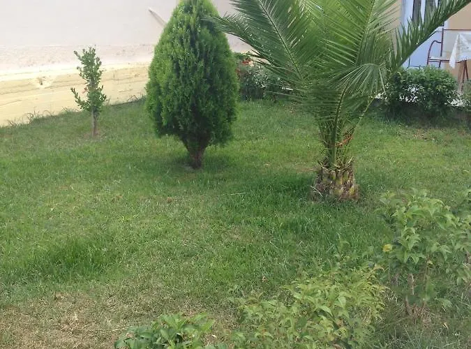 Kondylenia * Loutra Volvis